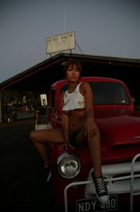 Thumnail / 0 / 24 / 46